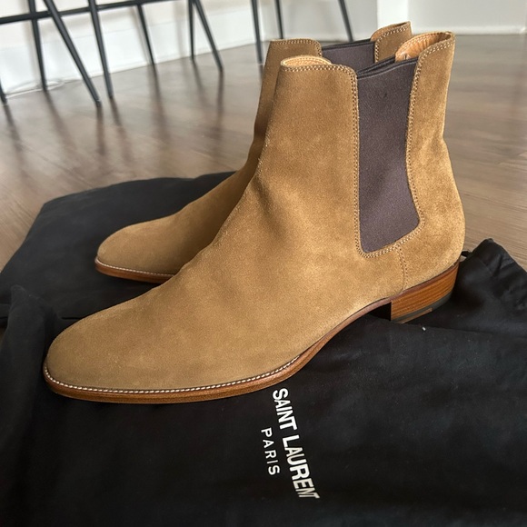 Saint Laurent Men’s Suede Eddie Chelsea Boot - Picture 2 of 8
